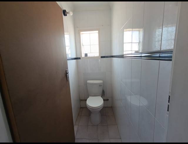3 BEDROOM HOUSE FOR SALE IN NEWLANDS EAST